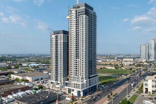 The Vincent in Vaughan, ON - Building Photo