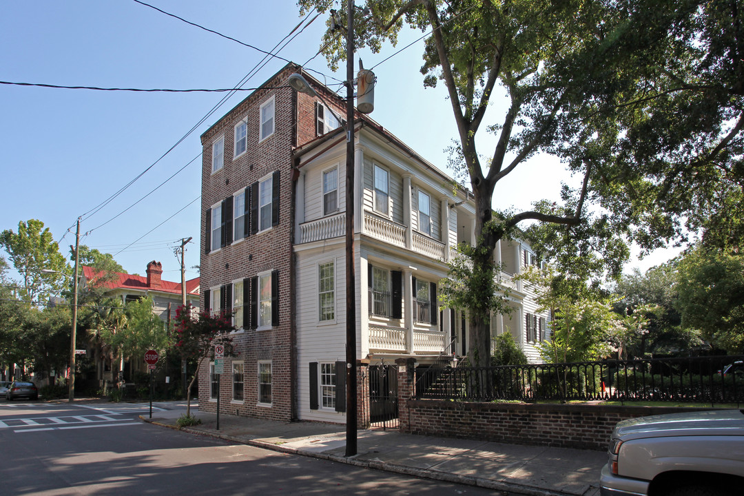 Historic Charleston Apartments in Charleston, SC - Building Photo