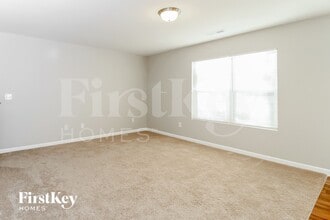 231 Creekstone Ct in Lexington, NC - Building Photo - Building Photo