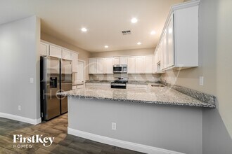 263 N Sunrise in Mesa, AZ - Foto de edificio - Building Photo