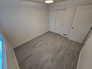 22 Linden Ave in San Bruno, CA - Building Photo - Building Photo