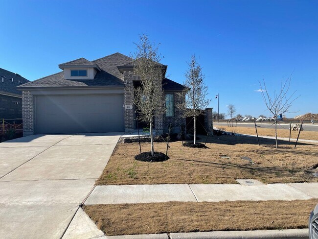 100 Marina Dr in Liberty Hill, TX - Building Photo - Building Photo
