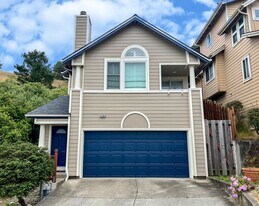 513A Monterey Rd in Pacifica, CA - Building Photo