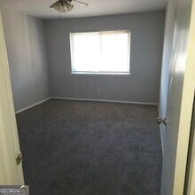 1980 Stanton Rd in East Point, GA - Foto de edificio - Building Photo