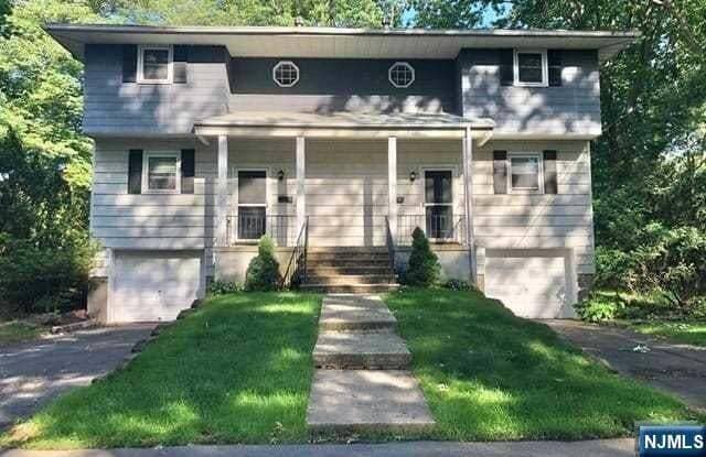 property at 160-162-162 Washington St