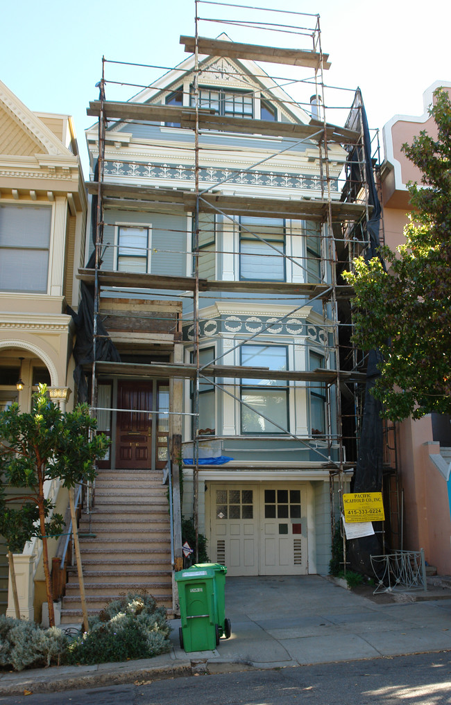 156-158 Belvedere St in San Francisco, CA - Building Photo - Building Photo