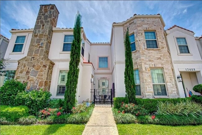 13407 Preston Cliff Ct