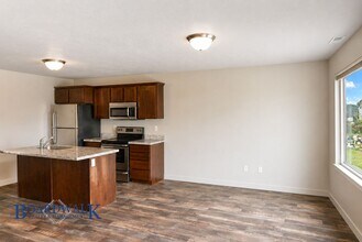 14388 S Ferndale Way in Herriman, UT - Building Photo - Building Photo