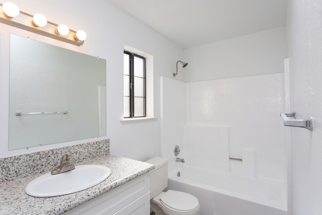 The Springs in Fresno, CA - Foto de edificio - Interior Photo