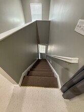 165 Main St, Unit unit 3 in Poca, WV - Foto de edificio - Building Photo