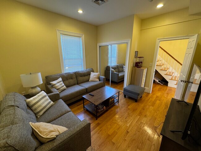 property at 208 Holland St