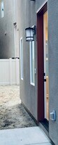 12145 Carter Ln in San Diego, CA - Building Photo