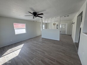 1109 Hawaii St in El Paso, TX - Building Photo - Building Photo