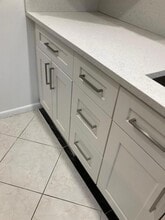 2070 Yarmouth E in Boca Raton, FL - Foto de edificio - Building Photo