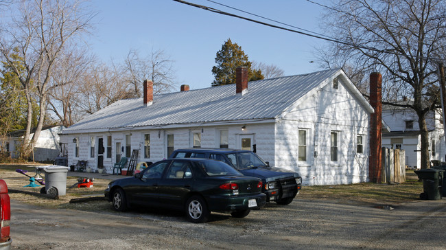 1671 Anne St in Hampton, VA - Foto de edificio - Building Photo