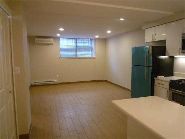 52 Kent St-Unit -3 in Brookline, MA - Foto de edificio