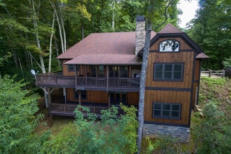 1054 Boar Rdg Rd in Sylva, NC - Building Photo - Building Photo