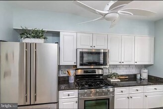 1010 S Streeper St in Baltimore, MD - Building Photo - Building Photo
