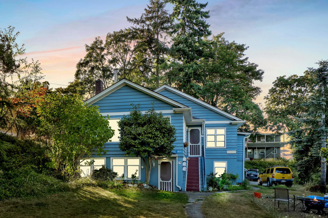 1011 Key St in Bellingham, WA - Building Photo