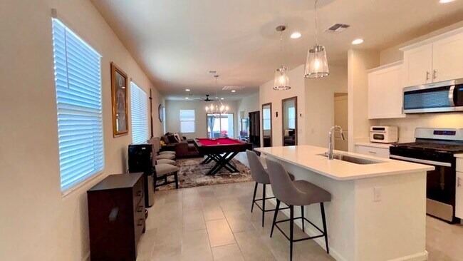 6948 W Jadewood Ln in Tucson, AZ - Building Photo - Building Photo