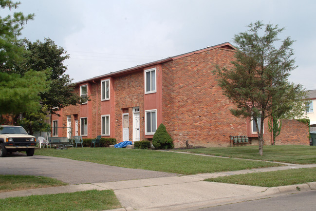 4831-4873 Moreland Dr W in Columbus, OH - Foto de edificio - Building Photo