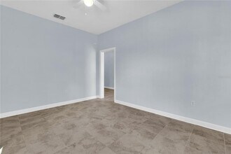 12111 Imaginary Way in Orlando, FL - Building Photo - Building Photo