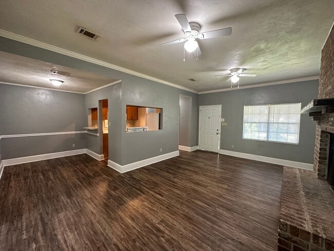 2568 Panther Creek Rd in Tallahassee, FL - Building Photo - Building Photo