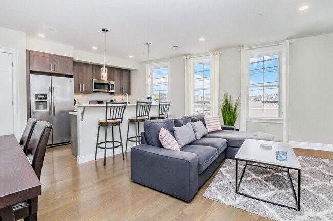 71 Willow Ct, Unit 3 in Boston, MA - Foto de edificio - Building Photo