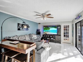 11861 SW 9th Manor in Davie, FL - Building Photo - Building Photo