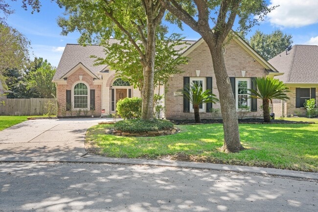 property at 9507 Pecan Glen Ct