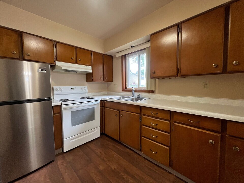 1529 6th Ave SE in Rochester, MN - Building Photo