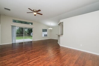 10641 Egret Haven Ln in Riverview, FL - Building Photo - Building Photo