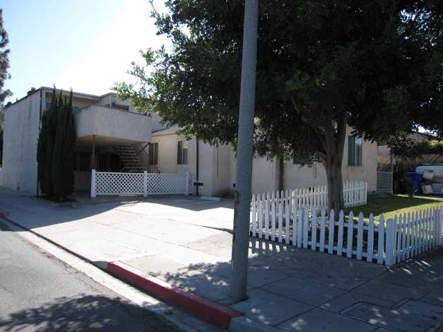 2901 Upshur St in San Diego, CA - Building Photo