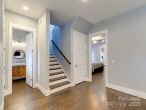 3024 Yadkin Ave in Charlotte, NC - Building Photo - Building Photo