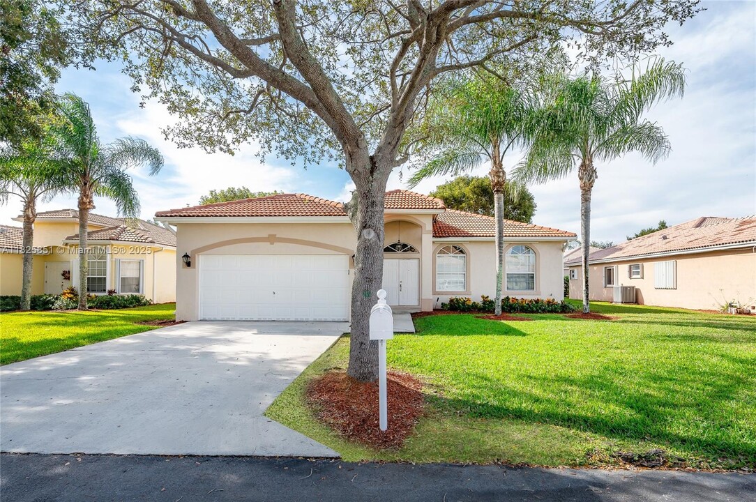 482 SE 23rd Dr in Homestead, FL - Building Photo