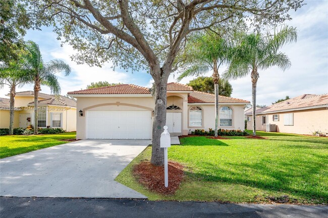 property at 482 SE 23rd Dr