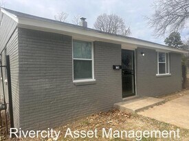 1799 Wildrose St in Memphis, TN - Building Photo