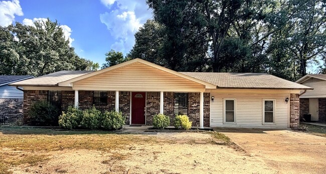 property at 2615 Stivers Blvd