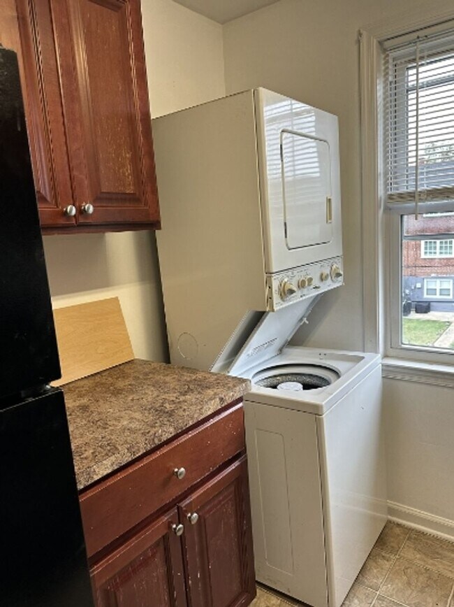 property at 3616 Elmley Ave