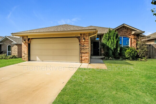 613 Talon Dr photo'