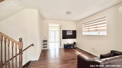 8 Dolucci Cres in Brampton, ON - Building Photo - Building Photo