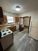 324 Michael Cir in Mary Esther, FL - Building Photo - Building Photo