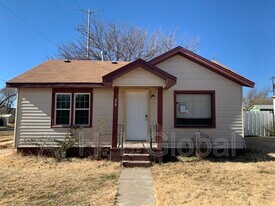 810 S Philadelphia St in Amarillo, TX - Building Photo