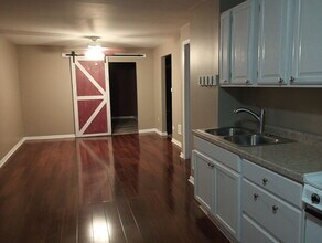 905 Thomas Ave in Forest Park, IL - Building Photo - Building Photo