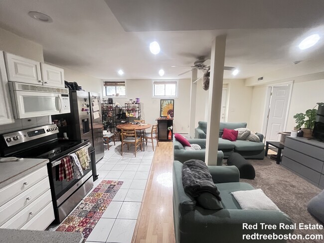 property at 12 Dean Rd