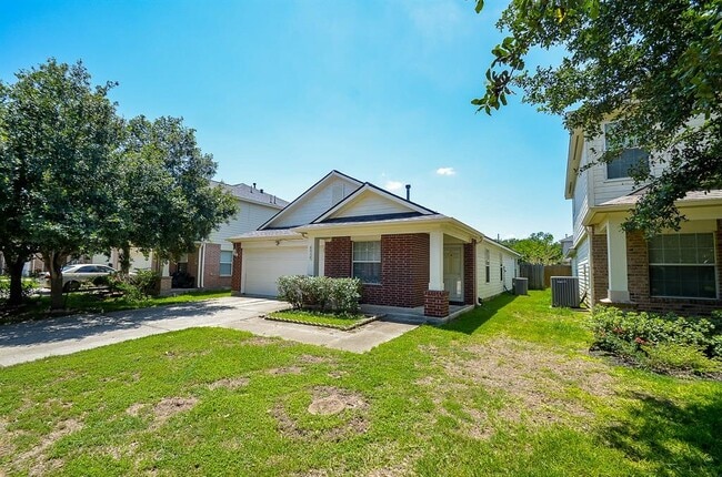 9310 Garfield Park Ln in Houston, TX - Building Photo - Building Photo