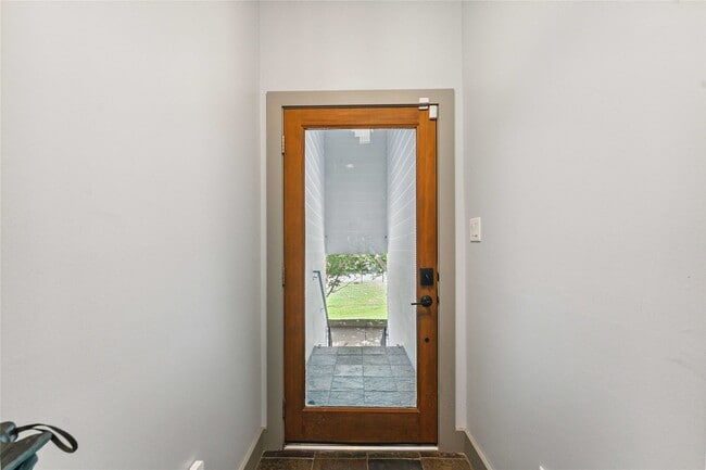 2020 Tuam St in Houston, TX - Building Photo - Building Photo