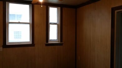 1587 S Pearl St in Milwaukee, WI - Building Photo - Building Photo