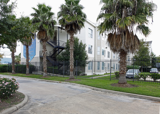 Concord at Williamcrest in Houston, TX - Foto de edificio - Building Photo