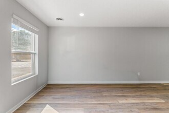 390 N Franklin St in Richwood, OH - Building Photo - Building Photo